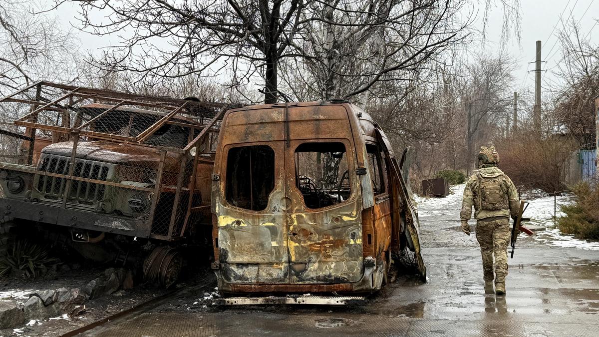 Fighting reaches outskirts of Ukraine's stronghold Kostiantynivka