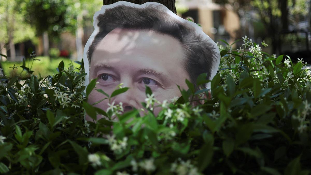 Elon Musk settles SEC lawsuit over Twitter disclosures, $1.5 million fine imposed